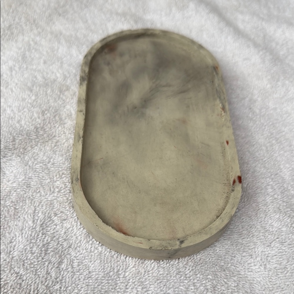 Oval Concrete Tray